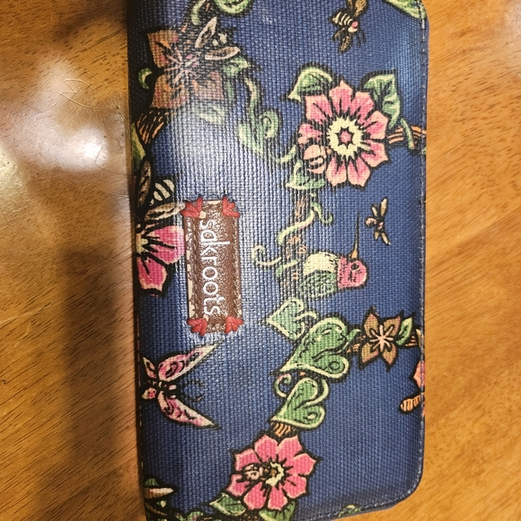 Sakroots wallet blue,red green, - Picture 2 of 10